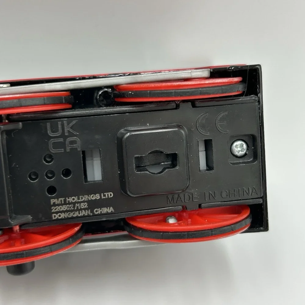 PMT‎ Holding Black Locomotive Train Flaw
